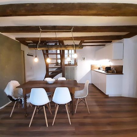 Historischer Adelshof Am Marktplatz, Atelier 70 M² فينهايم المظهر الخارجي الصورة