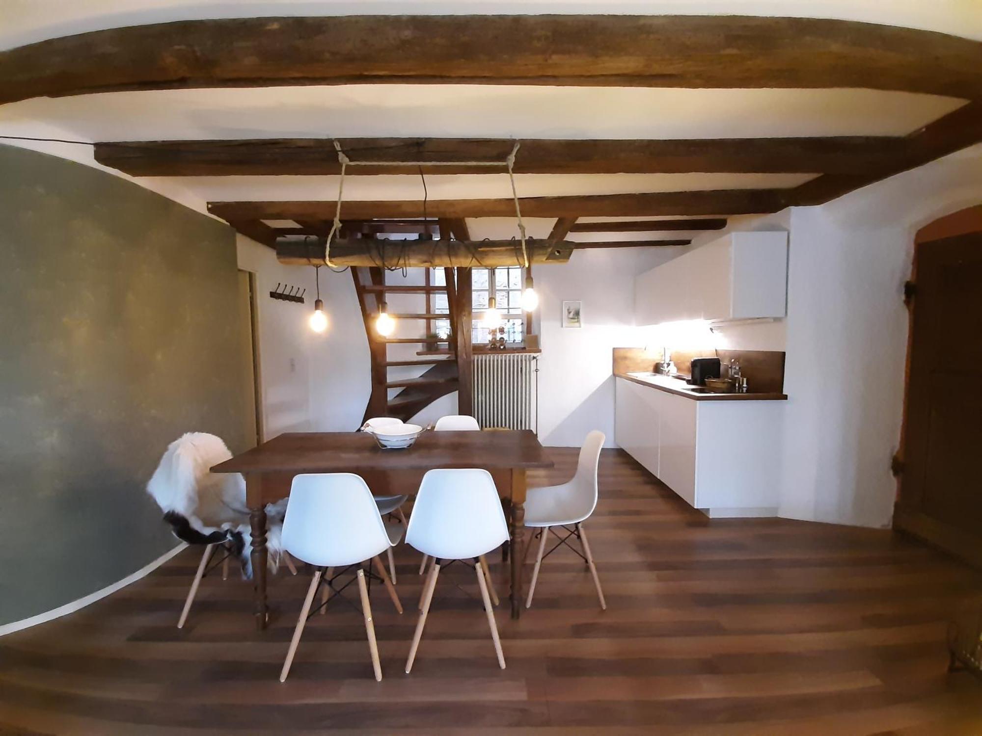 Historischer Adelshof Am Marktplatz, Atelier 70 M² فينهايم المظهر الخارجي الصورة