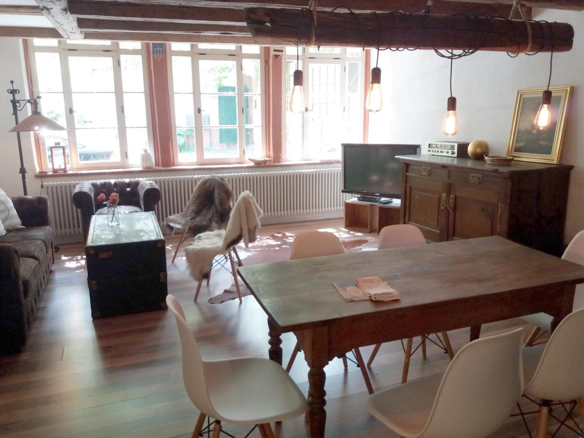 Historischer Adelshof Am Marktplatz, Atelier 70 M² فينهايم المظهر الخارجي الصورة